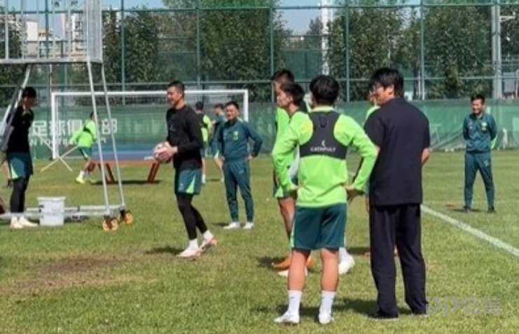 格列兹曼两双助拜仁大胜 新生代锋芒毕露